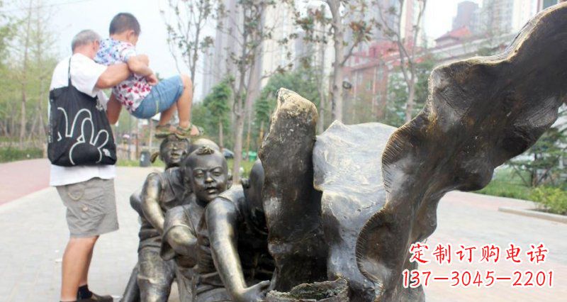 河南拔萝卜小区景观铜雕精品