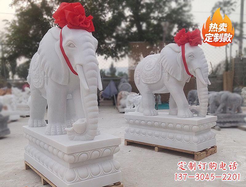 河南白色石雕大象卷鼻子