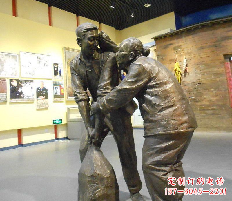 河南帮老人干活铜雕