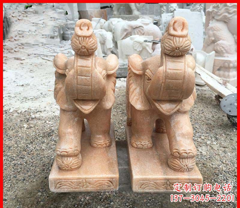 河南鼻卷绣球的小象石雕