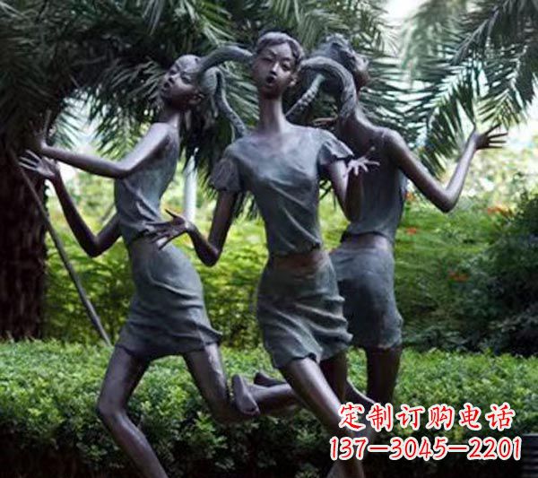 河南编花篮的女孩人物铜雕