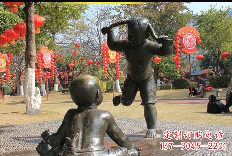 河南表演的儿童公园人物铜雕塑