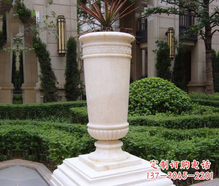 河南汉白玉花盆石雕——增添别墅景观的精致之美