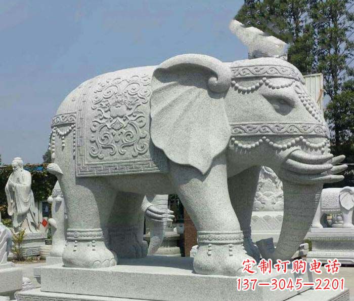 河南别墅景观缅甸大象石雕