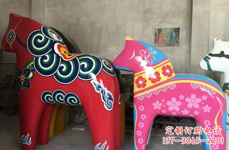河南玻璃钢彩绘抽象独角兽