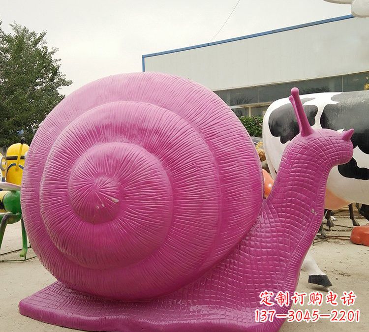 河南玻璃钢彩色蜗牛雕塑