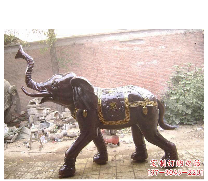 河南玻璃钢大象坐骑雕塑