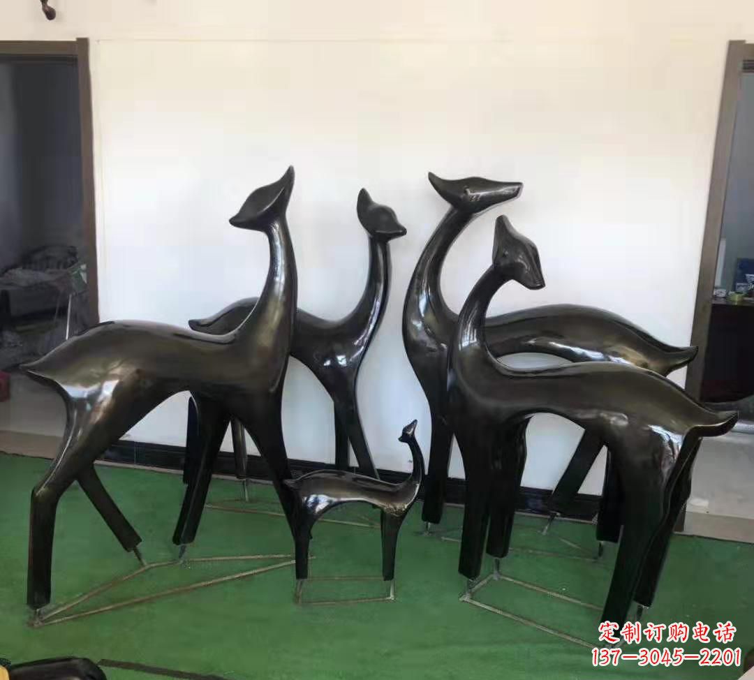 河南玻璃钢仿铜抽象小鹿雕塑庭院景观摆件