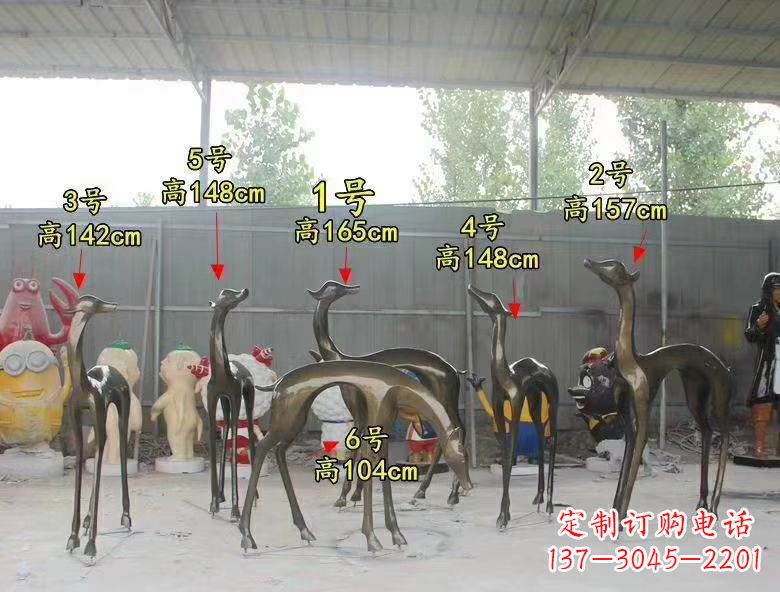 河南玻璃钢仿铜公园小鹿雕塑