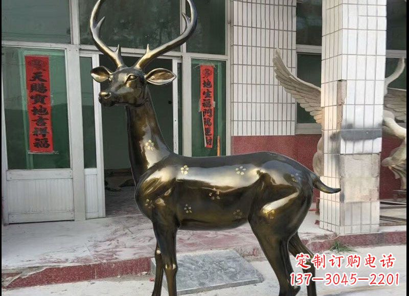 河南玻璃钢仿铜梅花鹿
