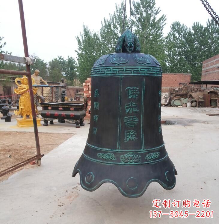河南玻璃钢铜钟雕塑精美外观,持久耐用