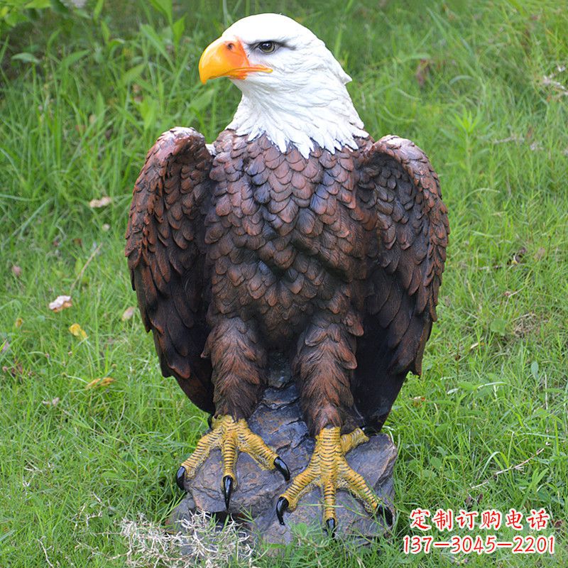 河南玻璃钢仿真老鹰雕塑