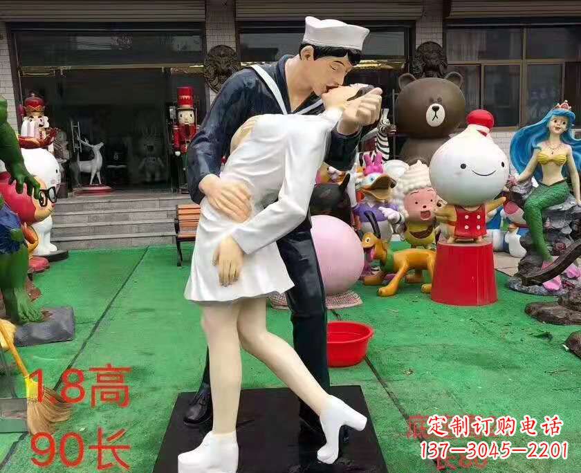 河南玻璃钢情侣雕塑——浪漫婚庆景观