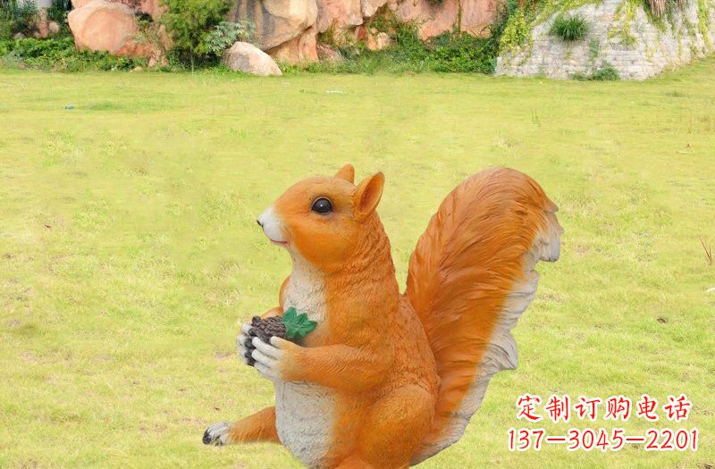 河南玻璃钢仿真松鼠