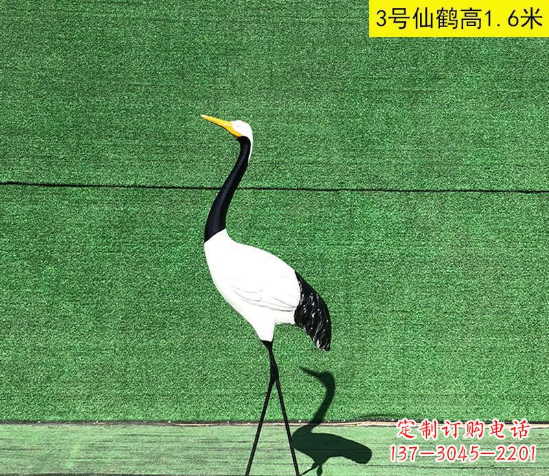 河南火烈鸟雕塑玻璃钢的艺术之美