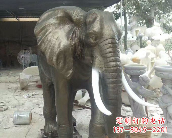 河南玻璃钢门口大象雕塑