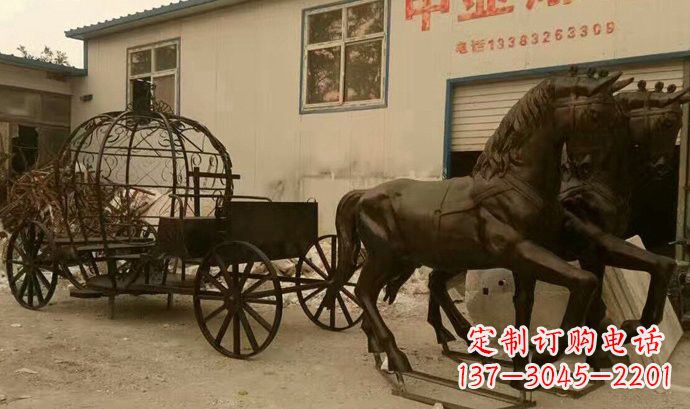 河南玻璃钢欧式马车雕塑精美艺术品