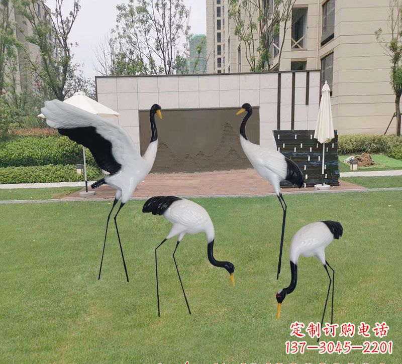 河南精美玻璃钢仙鹤雕塑