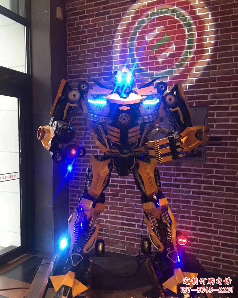 河南不锈钢变形金刚雕塑经典改造