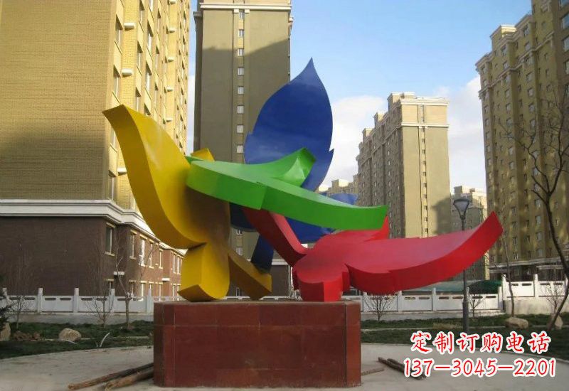 河南不锈钢彩色树叶雕塑