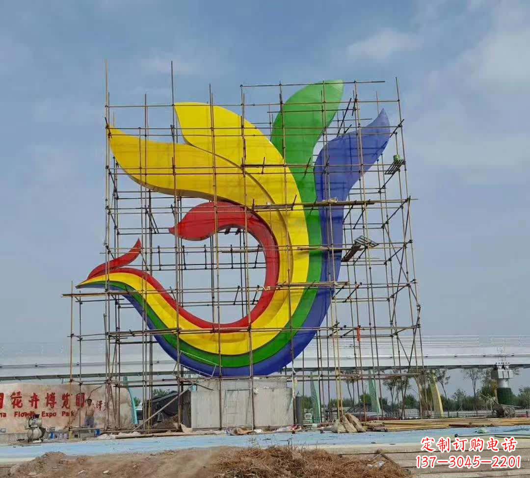 河南不锈钢彩色凤凰雕塑传承文化,融合美感