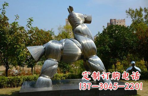 河南不锈钢草扎马雕塑艺术精彩绽放
