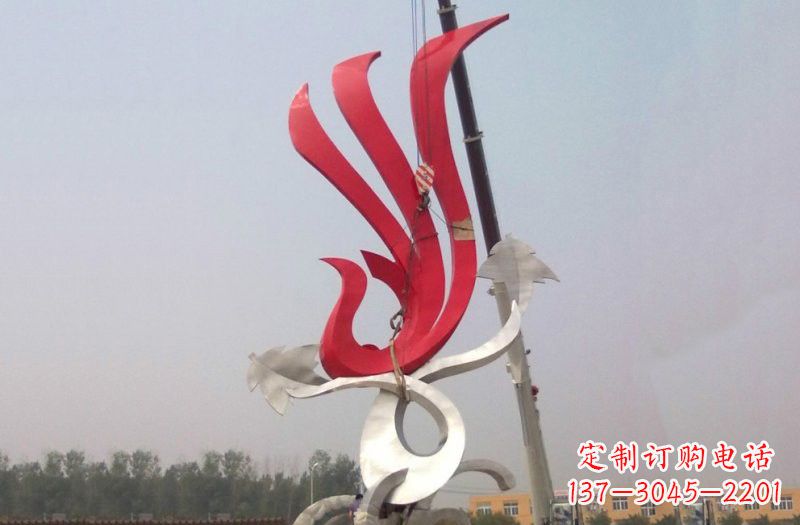 河南不锈钢凤凰雕塑安装介绍