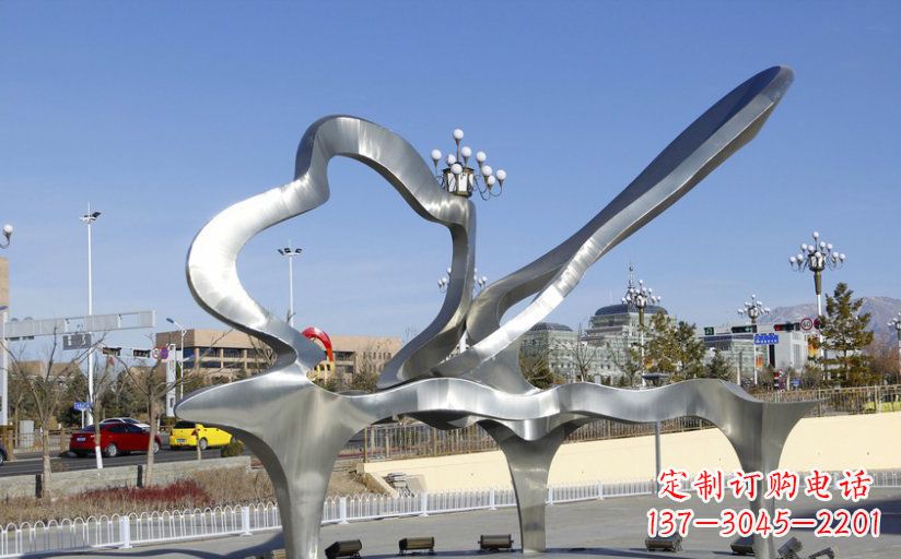 河南不锈钢抽象钢琴广场雕塑