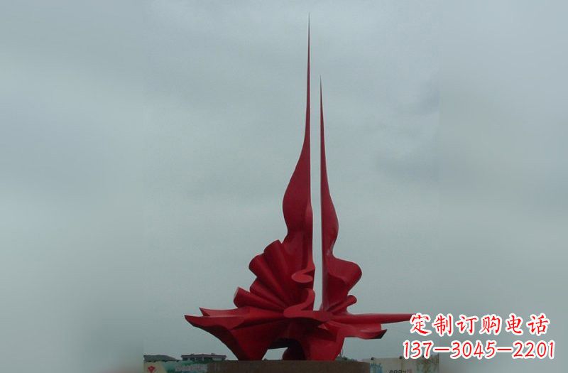 河南精美不锈钢火炬雕塑