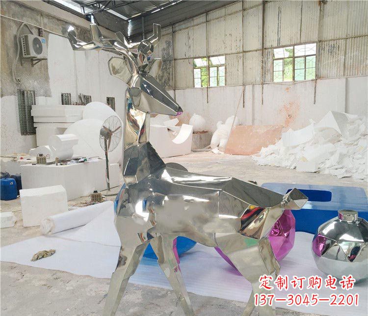 河南不锈钢梅花鹿雕塑