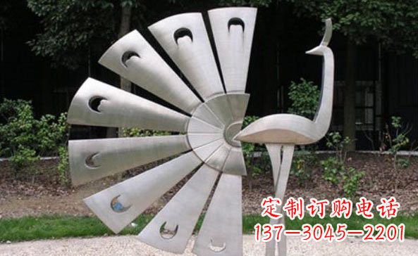 河南不锈钢孔雀雕塑美丽而持久