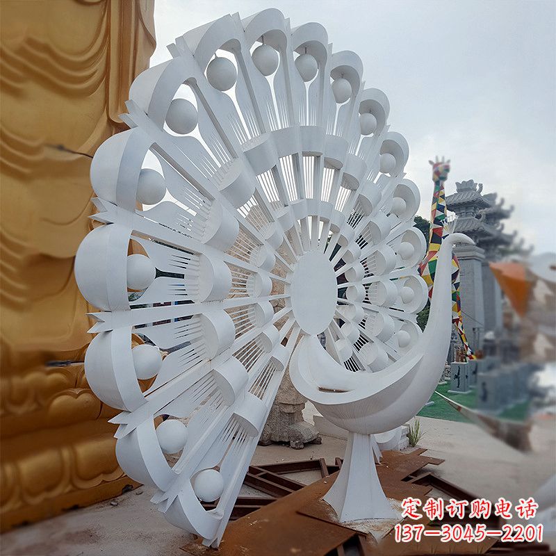 河南不锈钢抽象孔雀雕塑