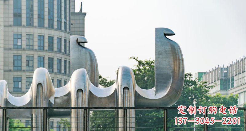 河南不锈钢骆驼给街边带来美丽