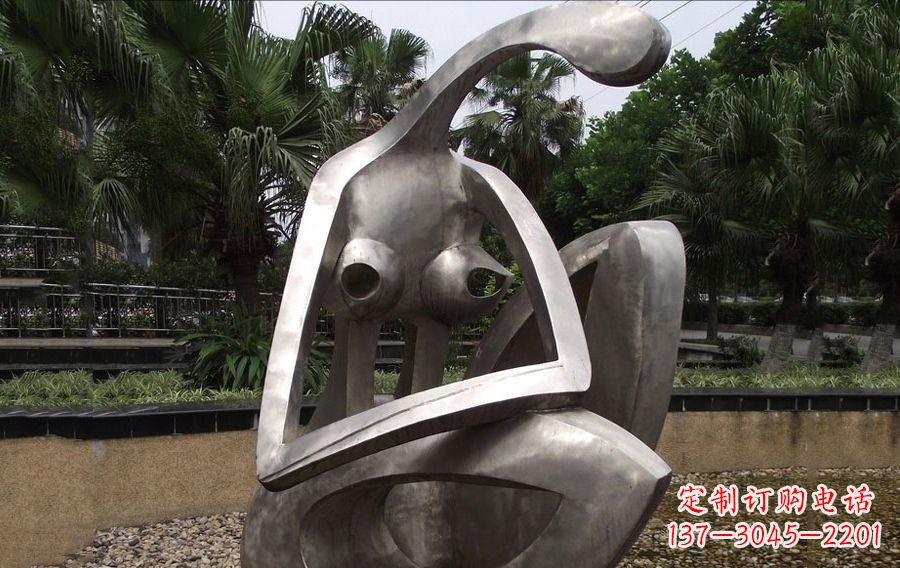 河南青春靓丽不锈钢美女人物雕塑