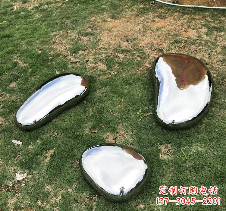 河南不锈钢抽象艺术鹅卵石雕塑