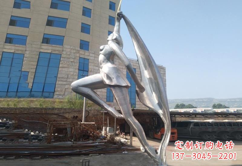 河南不锈钢抽象艺术体操女孩雕塑