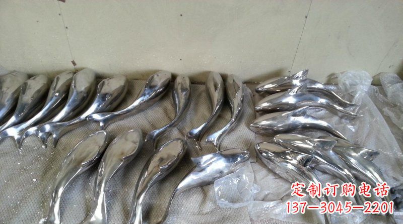 河南精美的不锈钢动物雕塑