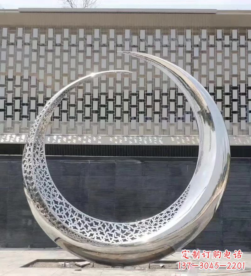 河南不锈钢月亮雕塑精美的艺术之作