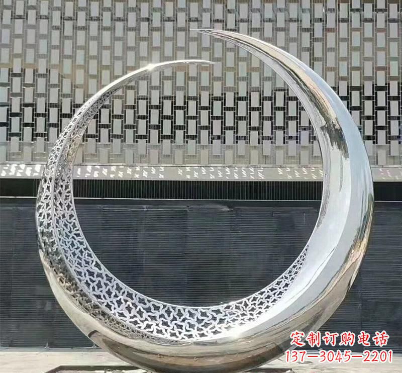 河南不锈钢创意圆环雕塑
