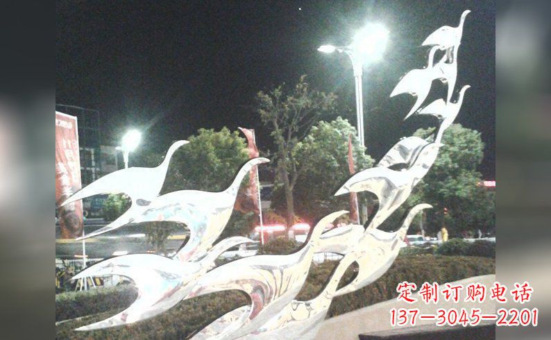 河南不锈钢大雁雕塑——灿烂的翱翔