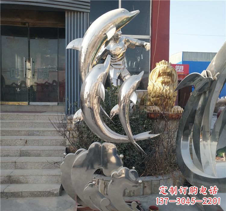 河南不锈钢海豚雕塑——精美外观,传递环保理念