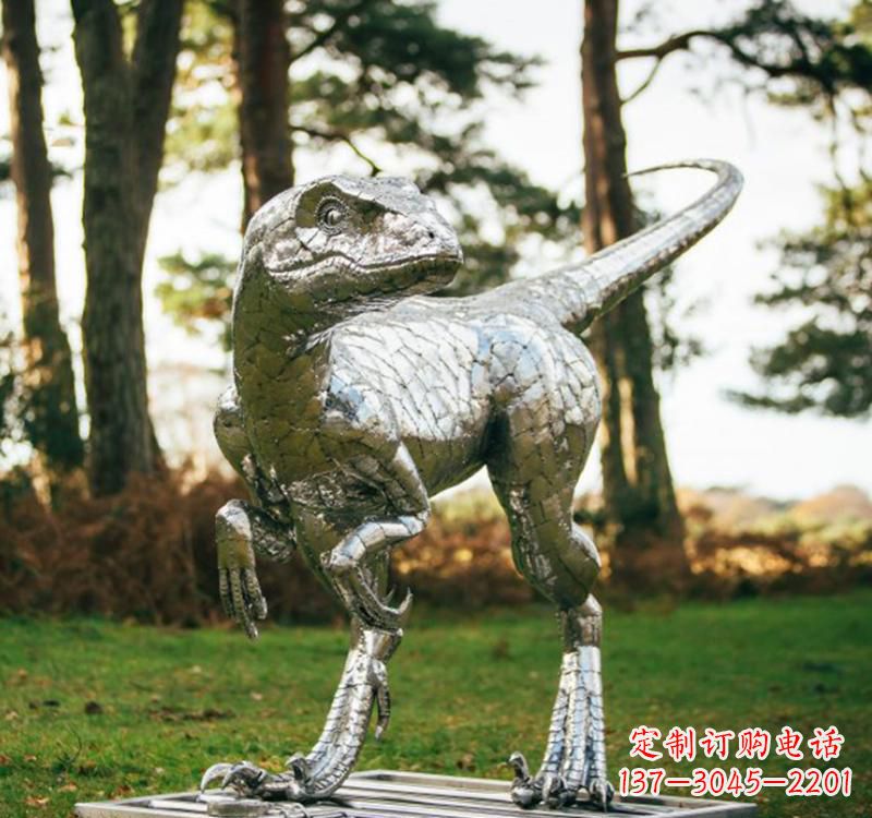 河南不锈钢恐龙雕塑一种古老灵动的艺术