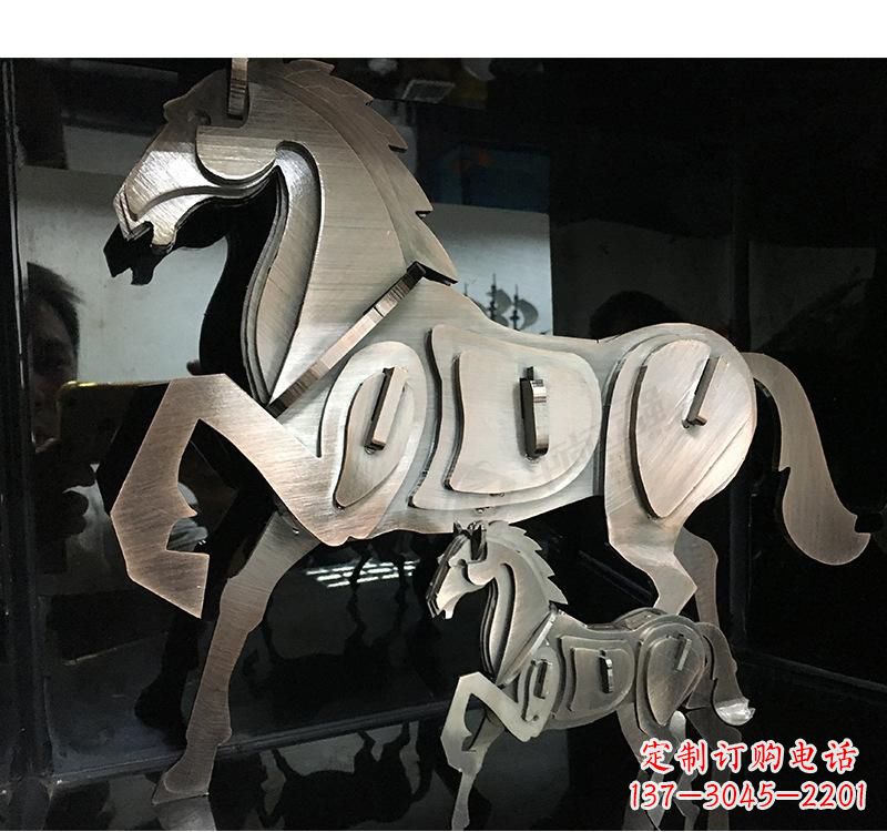 河南不锈钢动物马雕塑