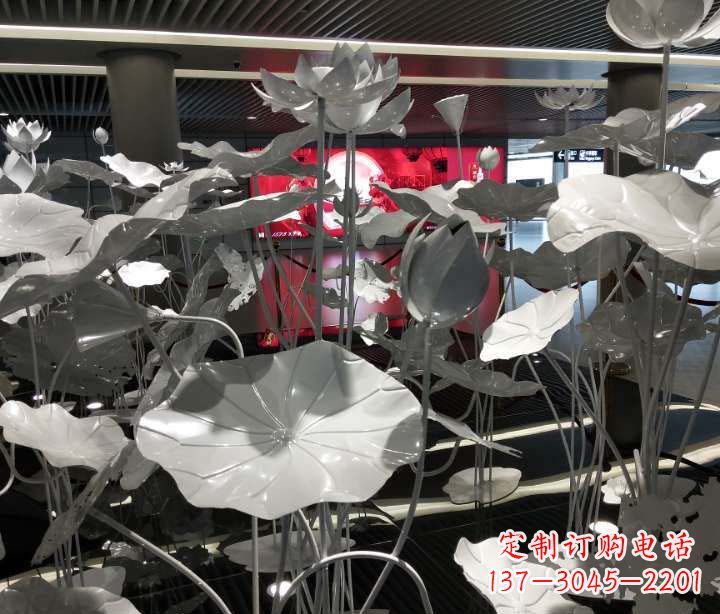 河南不锈钢锻造荷花雕塑
