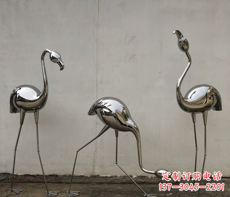 河南不锈钢锻造的火烈鸟雕塑