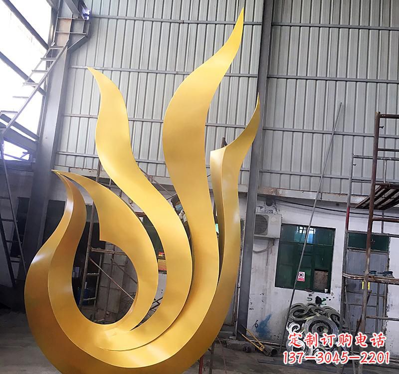 河南凤凰雕塑不锈钢仿真艺术的精美体现