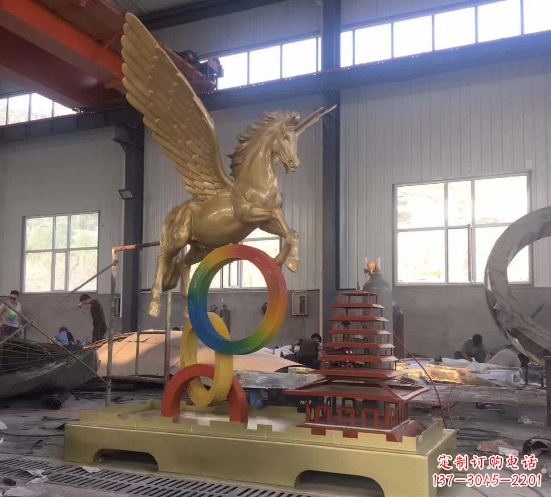 河南不锈钢飞马踩圆圈雕塑精美艺术之作
