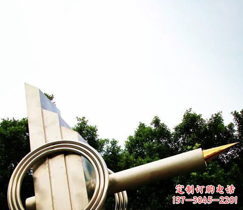 河南不锈钢钢笔雕塑把简单的钢笔变成艺术品