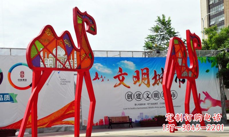 河南不锈钢骆驼雕塑——精美的艺术之作