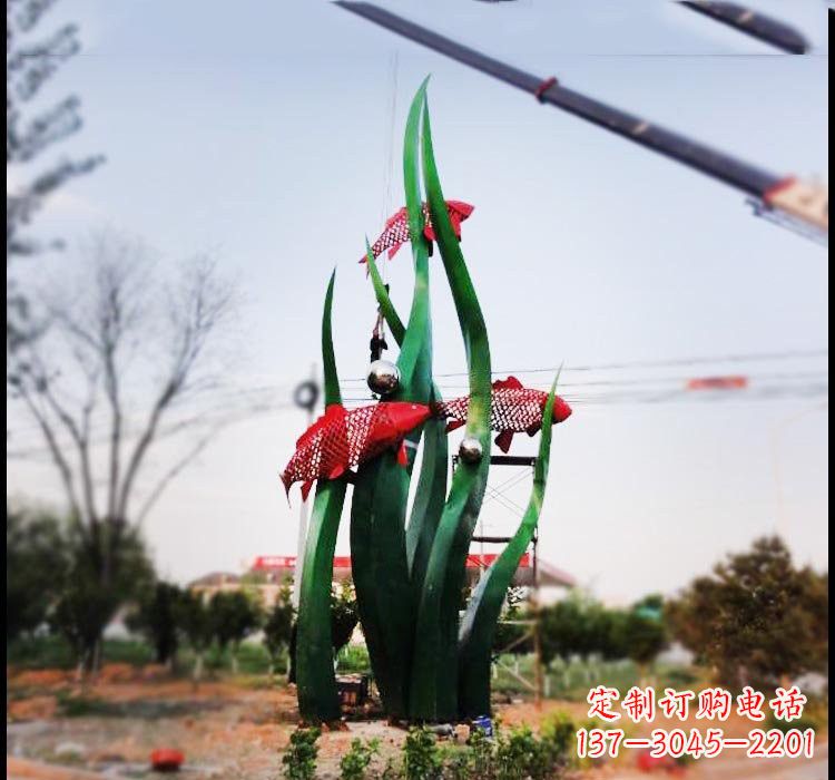 河南不锈钢鲤鱼雕塑美轮美奂的艺术之作